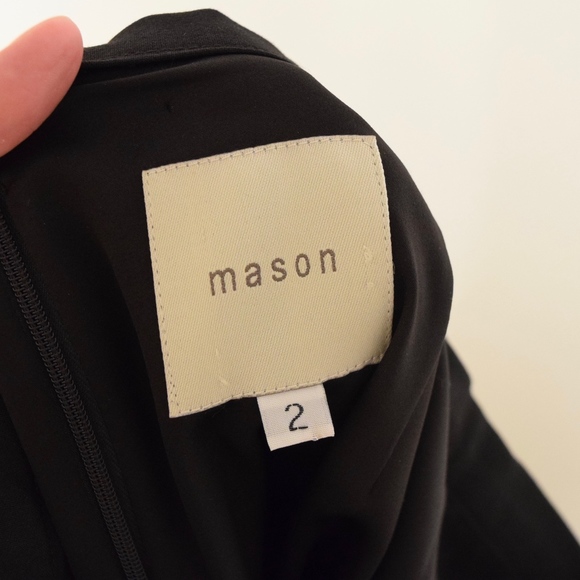 ❌SOLD❌Mason High-Leg Slit Origami Pencil Skirt - Picture 4 of 6